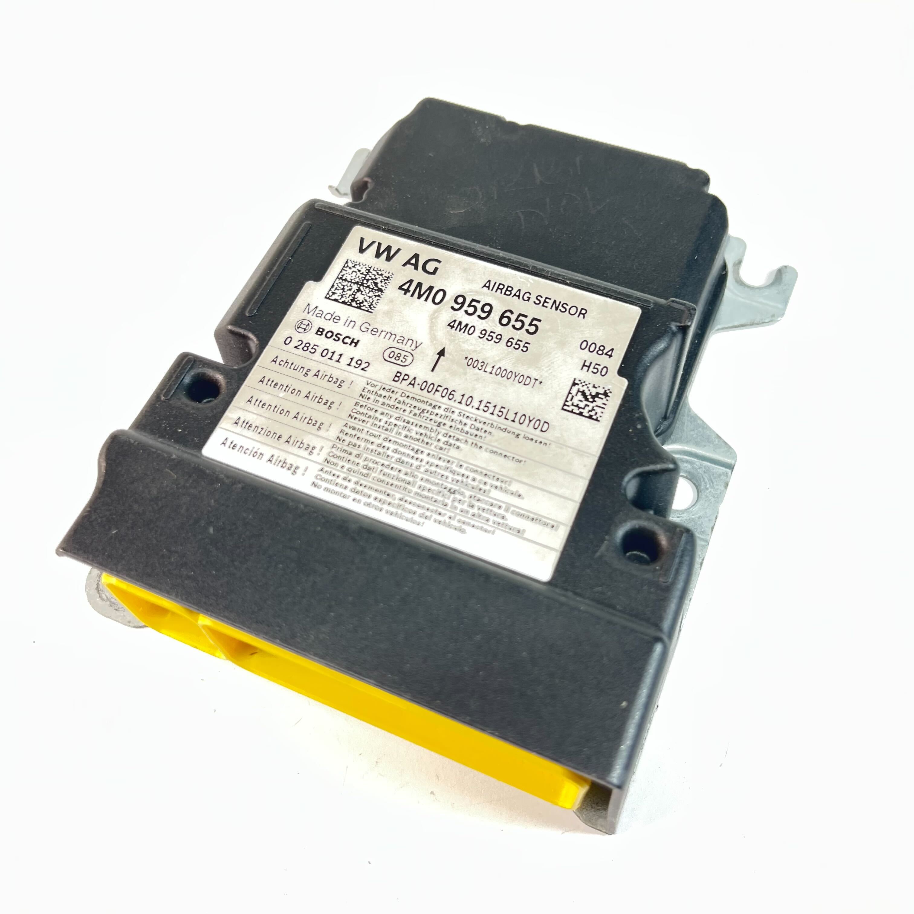 AUDI Q7 SRS Airbag Computer Diagnostic Control Module PART 4M0959655 Airbag Modules In Stock