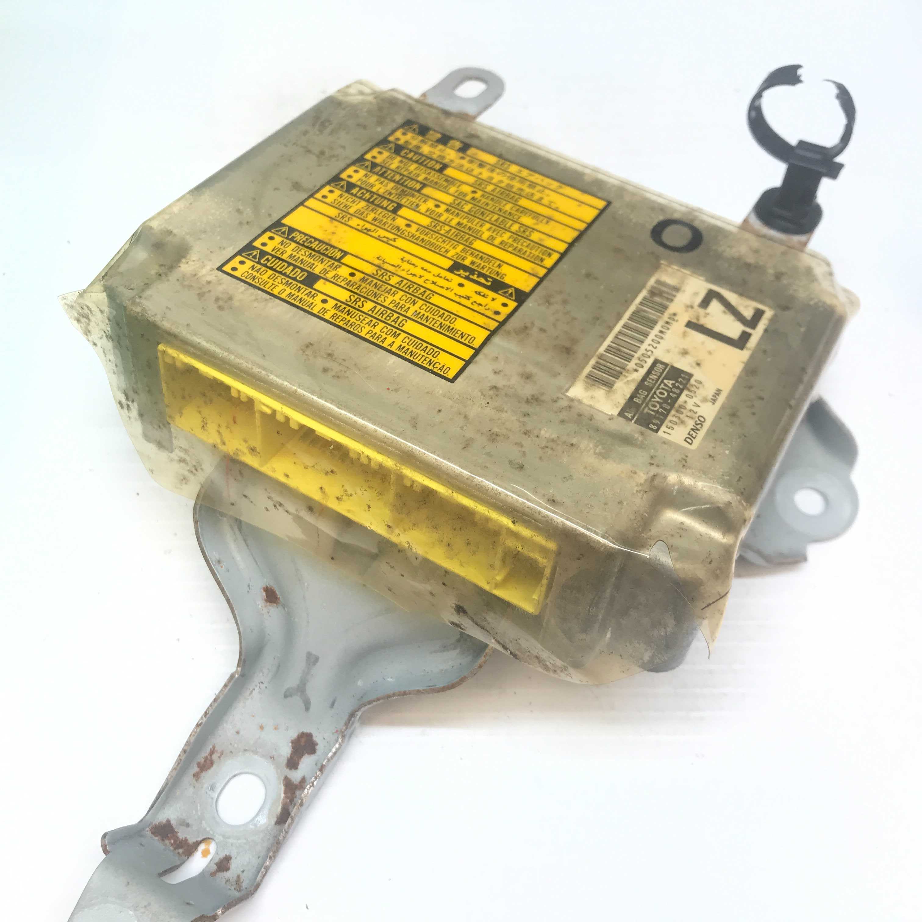 TOYOTA HIGHLANDER SRS Airbag Computer Diagnostic Control Module Part
