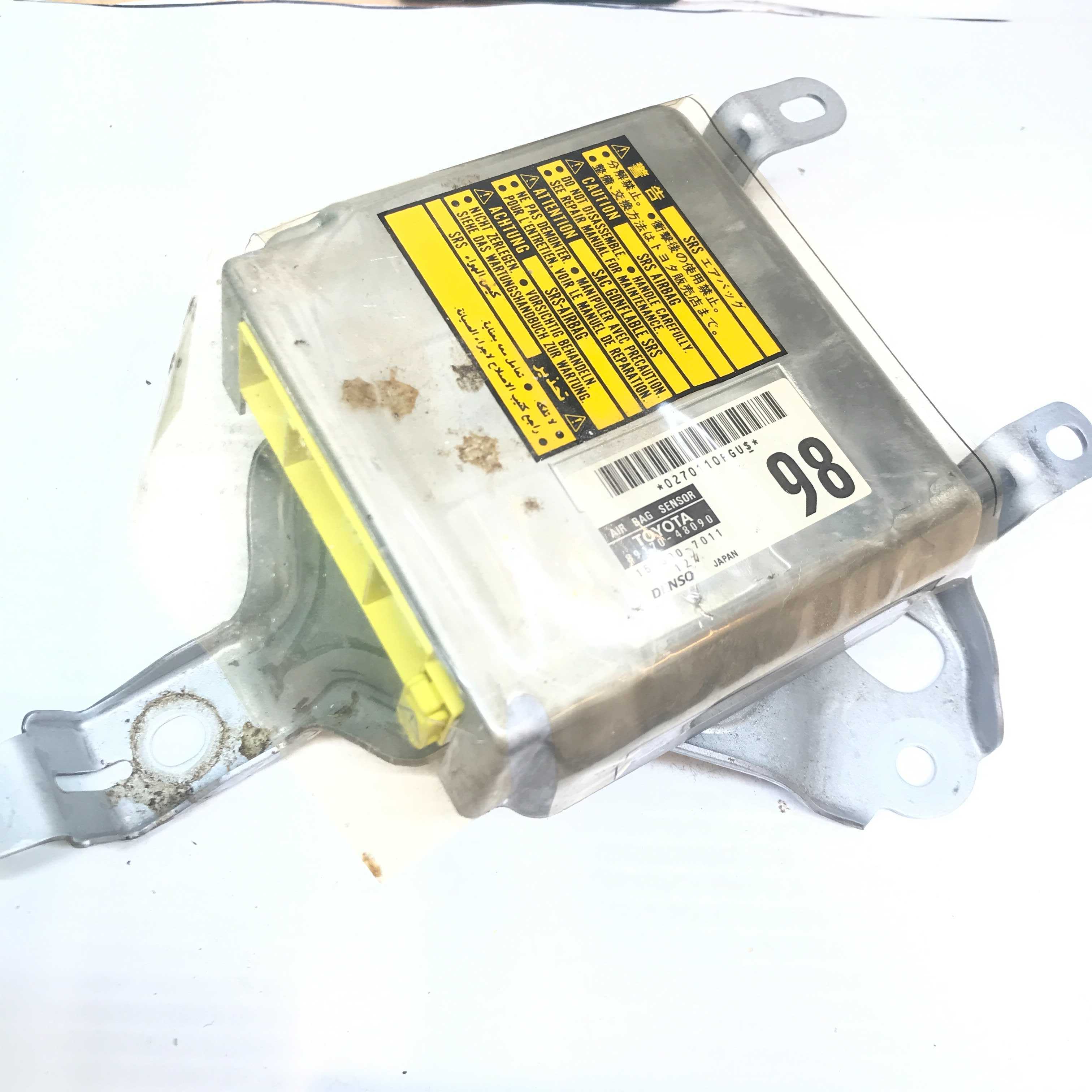 TOYOTA HIGHLANDER SRS Airbag Computer Diagnostic Control Module PART #8917048090