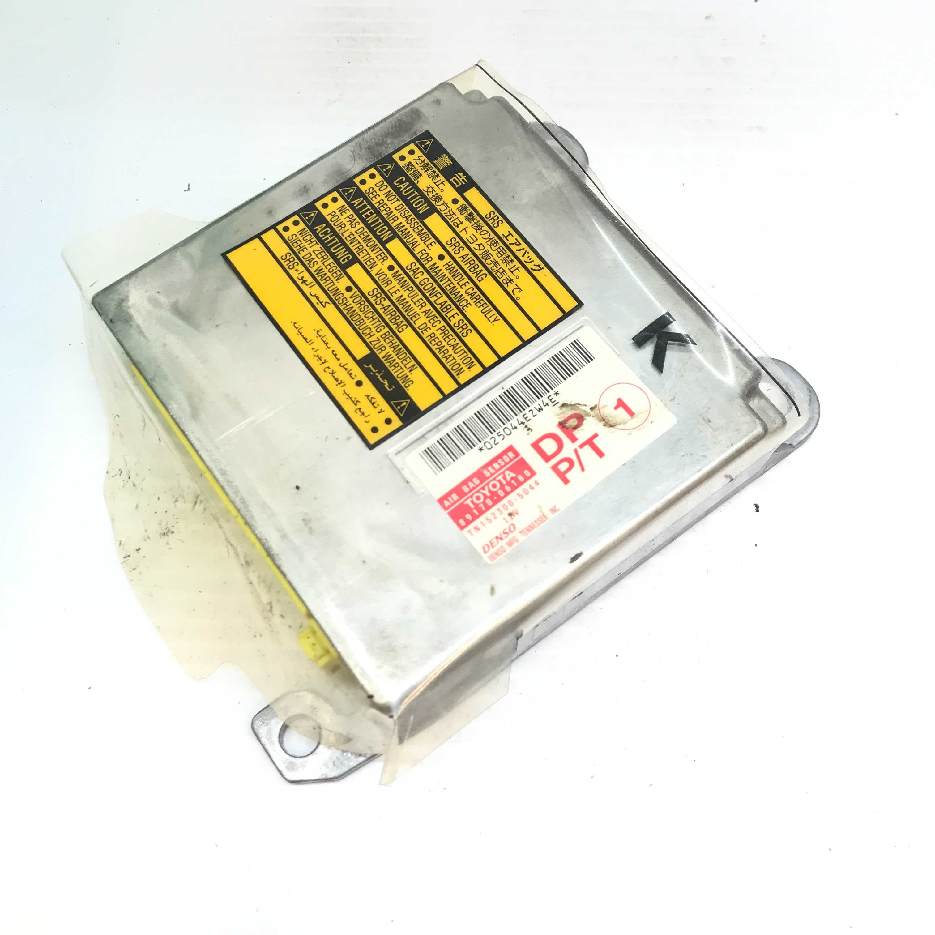 TOYOTA CAMRY SRS Airbag Computer Diagnostic Control Module PART #8917006180