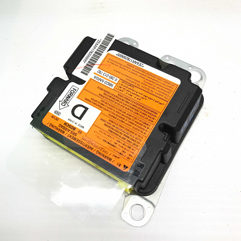 INFINITI Q70 SRS Airbag Computer Diagnostic Control Module Part #988206AR0A