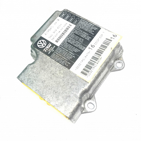 VOLKSWAGEN PASSAT SRS Airbag Computer Diagnostic Control Module Part #5N0959655H