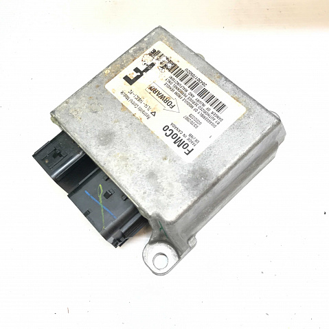 LINCOLN NAVIGATOR SRS (RCM) Restraint Control Module - Airbag Computer Control Module PART #7L1414B321FC