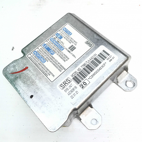 HONDA CRV SRS Airbag Computer Diagnostic Control Module Part #77960TLAA420M4