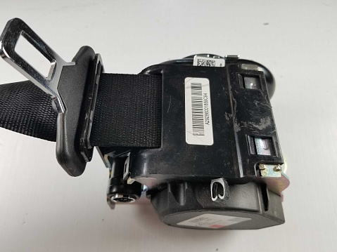 MERCEDES-BENZ Seat Belt Pretensioner Retractor Part #A29286001859C94
