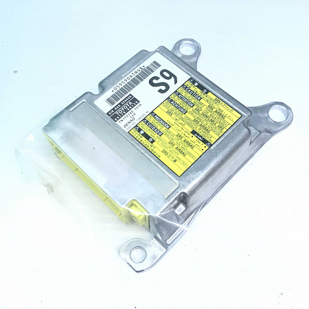 TOYOTA SIENNA SRS Airbag Computer Diagnostic Control Module PART #8917008120
