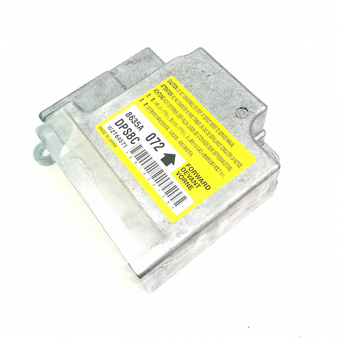 MITSUBISHI ENDEAVOR SRS Airbag Computer Diagnostic Control Module PART #8635A072