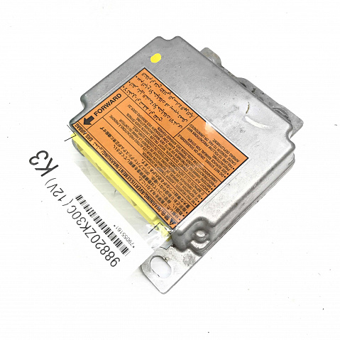 NISSAN MAXIMA SRS Airbag Computer Diagnostic Control Module PART #98820ZK30C