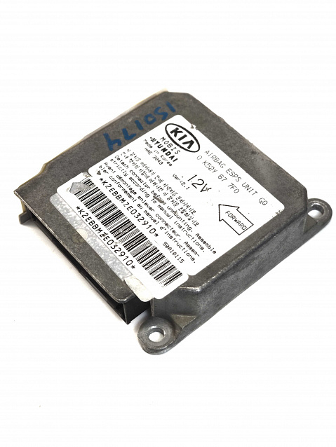 KIA SEDONA SRS Airbag Control Module Part #0K52Y677F0