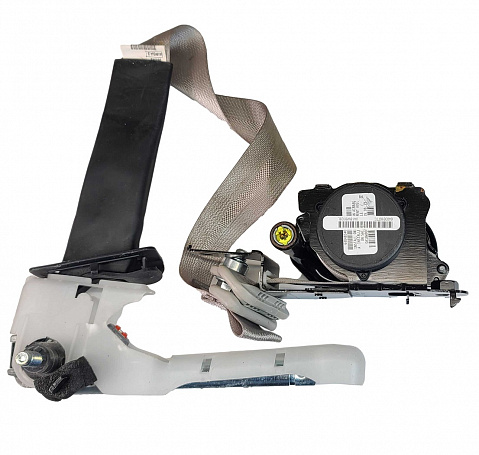 NISSAN VERSA (2010-2021)  Seat Belt Pretensioner Retractor Part #SE15592