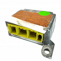 NISSAN PATHFINDER SRS Airbag Computer Diagnostic Control Module Part #98820ZP51A
