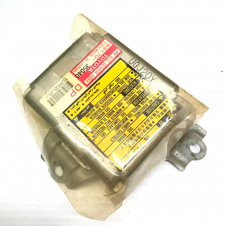 TOYOTA 4 RUNNER SRS Airbag Computer Diagnostic Control Module PART #8917035040
