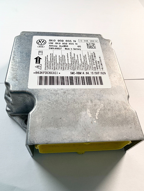 AUDI A4 SRS Airbag Computer Diagnostic Control Module Part #8K0959655N