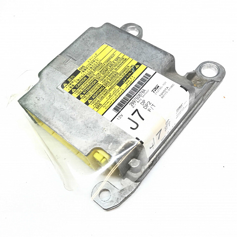 TOYOTA MATRIX SRS Airbag Computer Diagnostic Control Module PART #8917001060