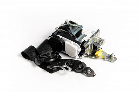 Mercedes GLE63 Seat Belt Pretensioner Repair (1 Stage)