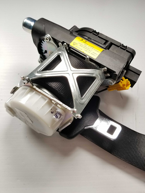 MERCEDES-BENZ S-Class (2014-2019)  Seat Belt Pretensioner Retractor Part #A22286019859C94