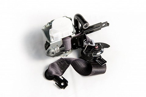 Chevrolet Silverado 2500 Seat Belt Pretensioner Repair (1 Stage)