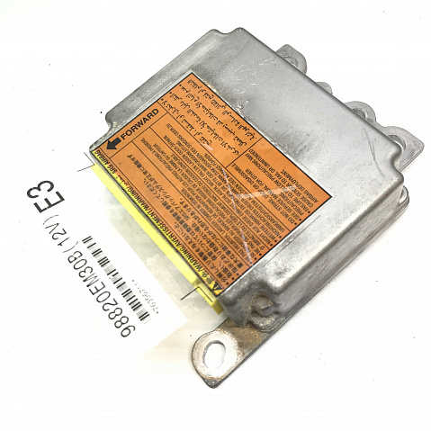 NISSAN VERSA SRS Airbag Computer Diagnostic Control Module PART #98820EM30B