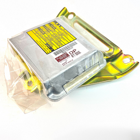 TOYOTA SIENNA SRS Airbag Computer Diagnostic Control Module Part #8917008040